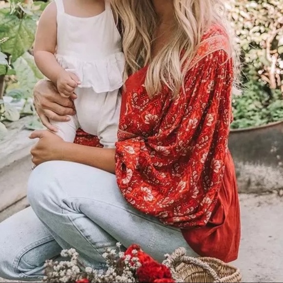 💕Sale💕Lyla Lantern Sleeve Blouse - Picture 9 of 12